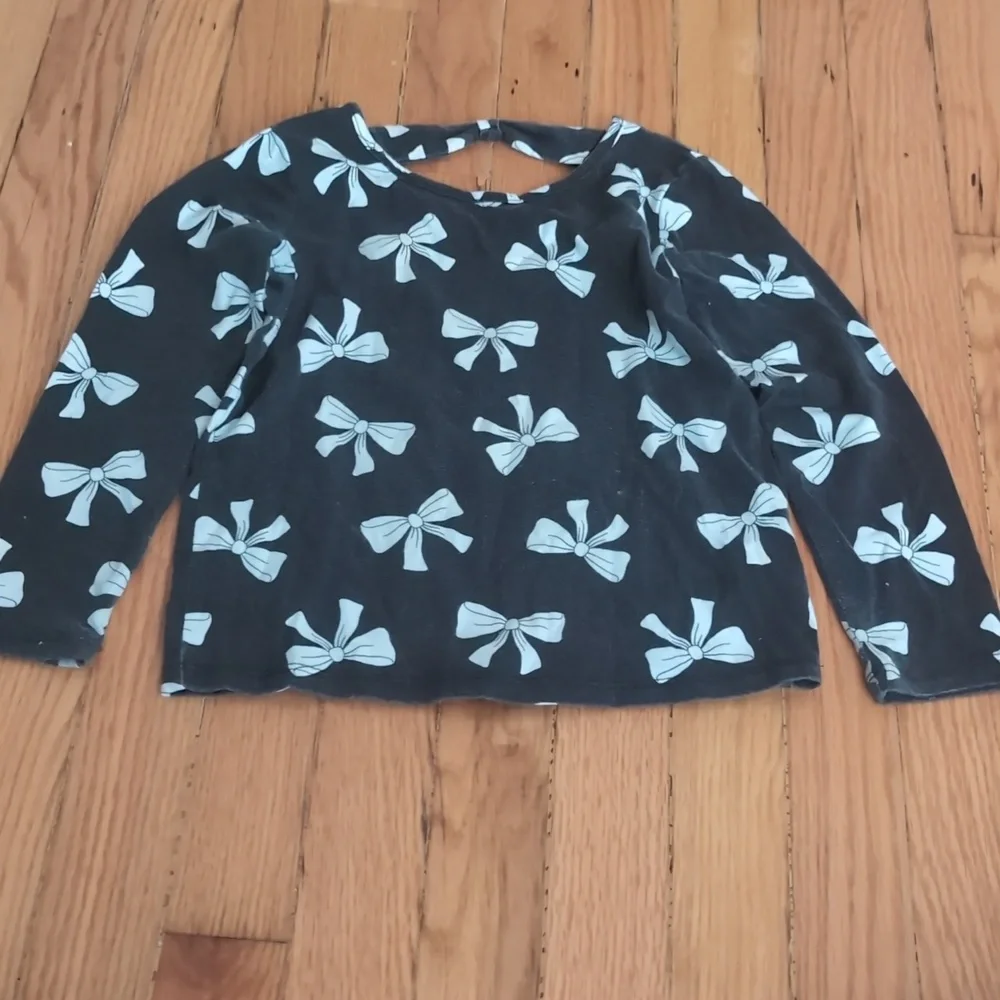 The‎ Children's Place Heart and Bow Long Sleeve Shirt Set